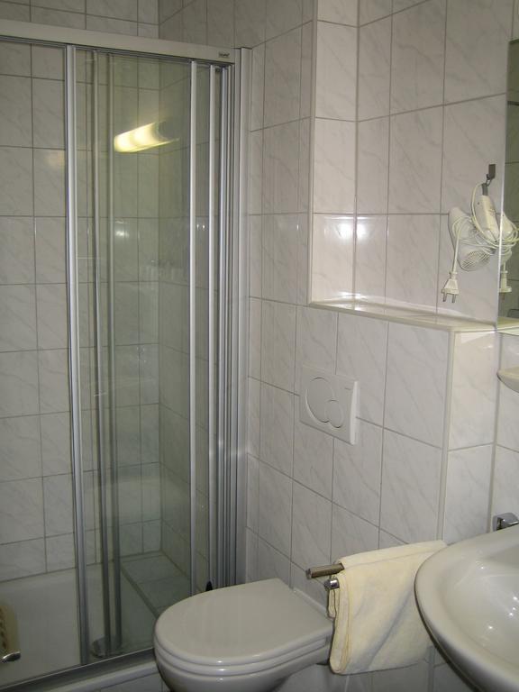 Landhotel Weinhaus Treis Weinähr Camera foto